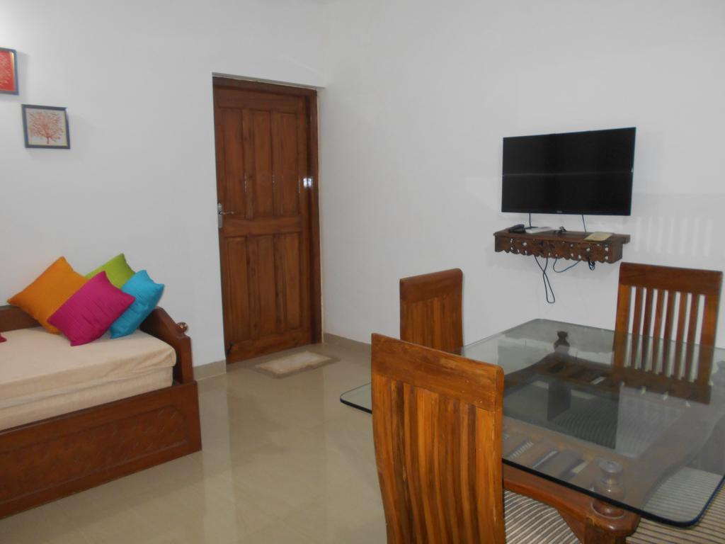 Esha Apartment Calangute Oda fotoğraf